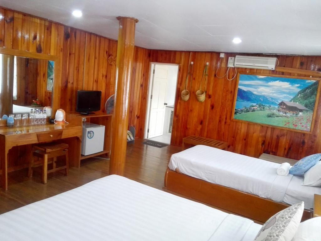 Bright Hotel Ньоншуэ Номер фото